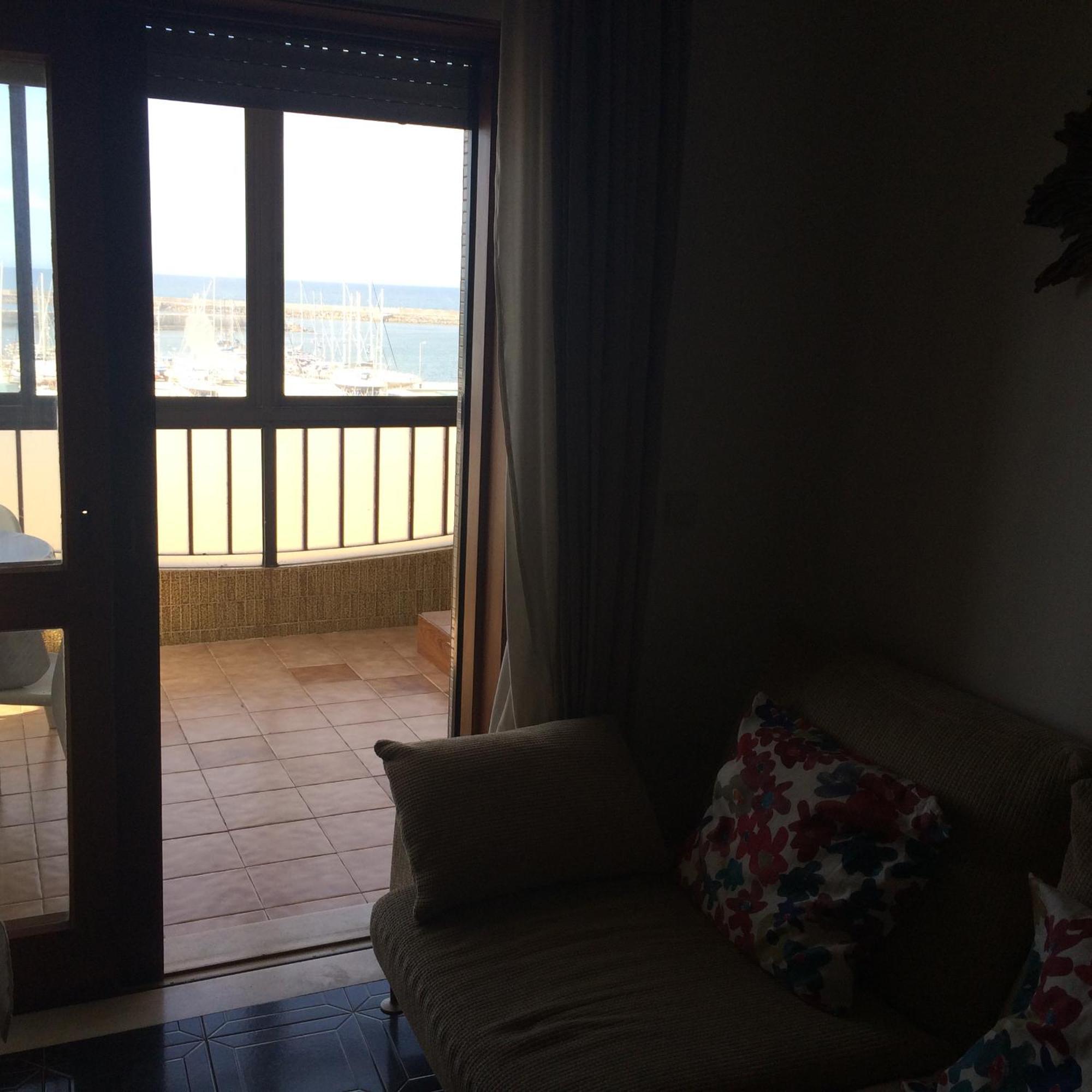 Em Frente A Praia E Marina 빌다도콘데 외부 사진